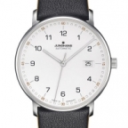 JUNGHANS(ユンハンス)
